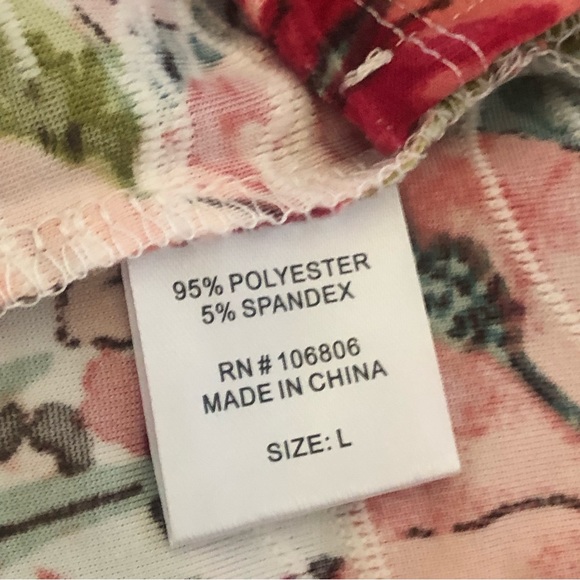 NWT! Hawaiian Hibiscus Print Top Large - Picture 5 of 8